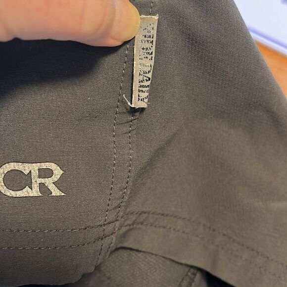 ADJUSTABLE WAIST CLUB RIDE APPAREL SIZE MEDIUM 11” SHORTS - Picture 13 of 14